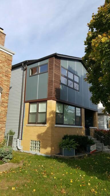 Nice And Cozy. Sleeps 5. Apartment Chicago Exterior photo